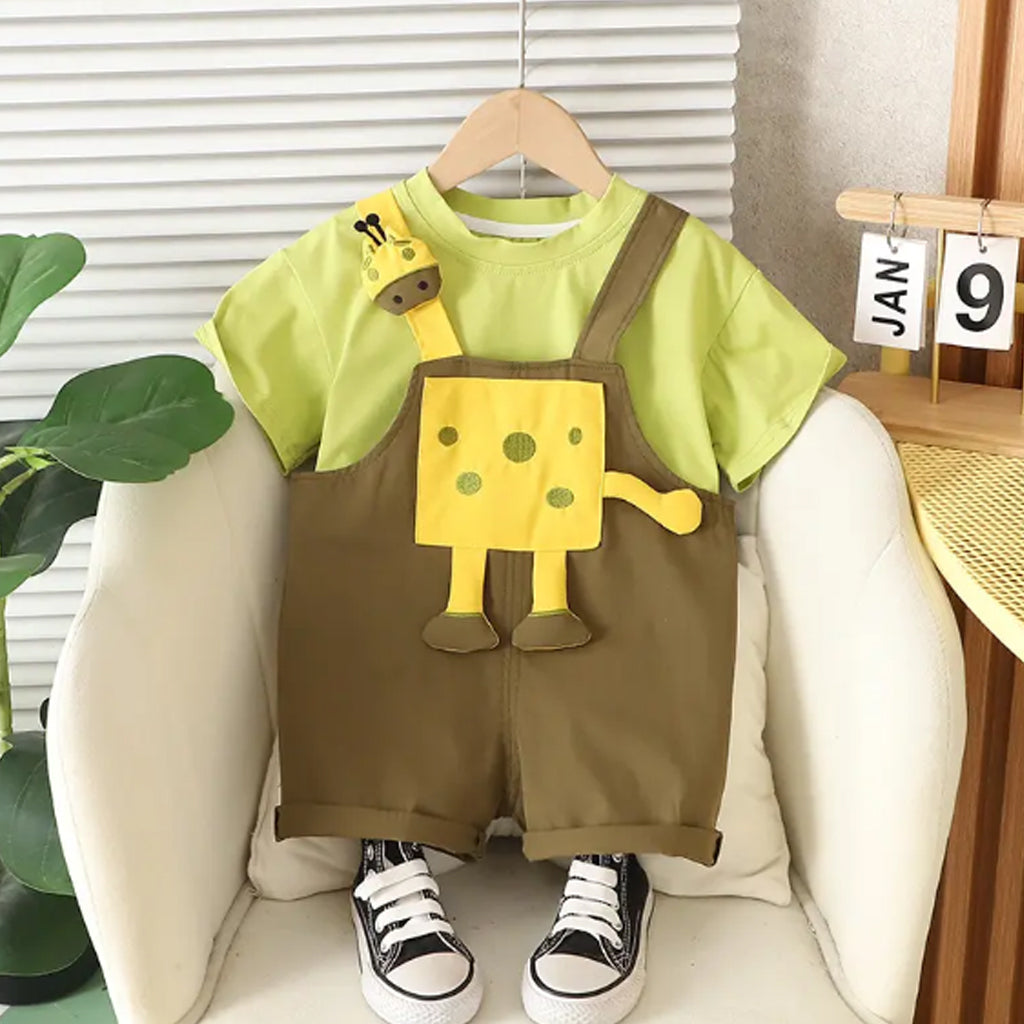 2Pcs Baby Boy Short Sleeve Solid Tee With Soft Giraffe Design Suspender