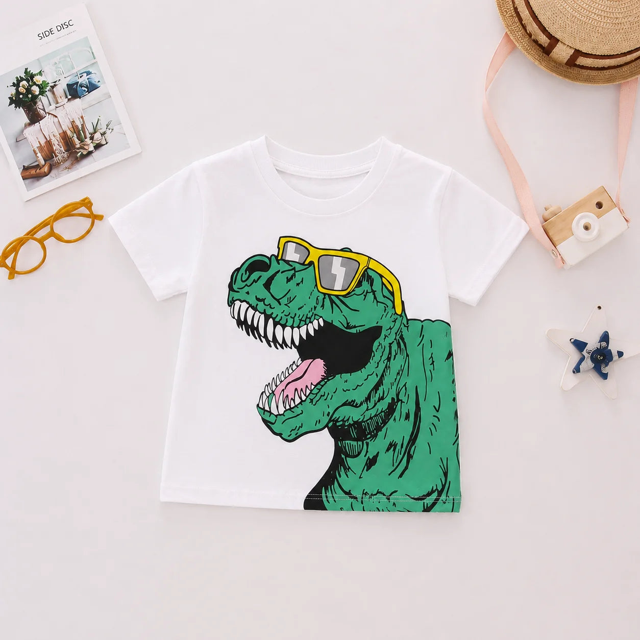 2pcs Toddler Boy Playful Dinosaur Print Tee & Cargo Shorts Set