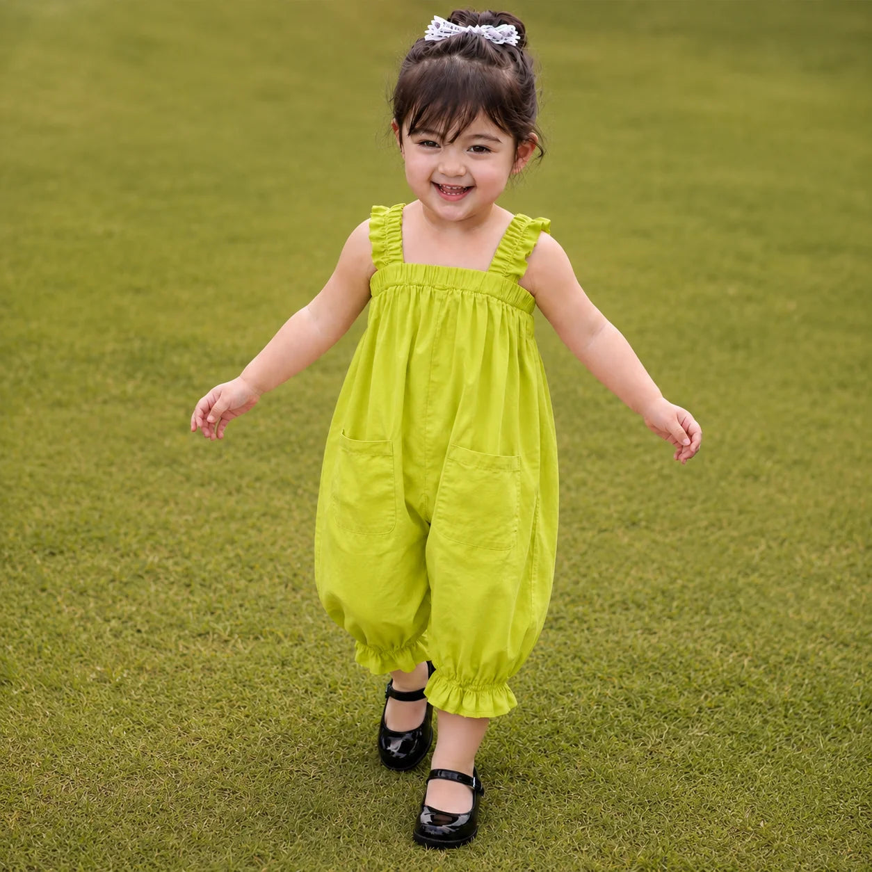 Baby Girl Solid Sleeveless Strap Design Jumpsuit