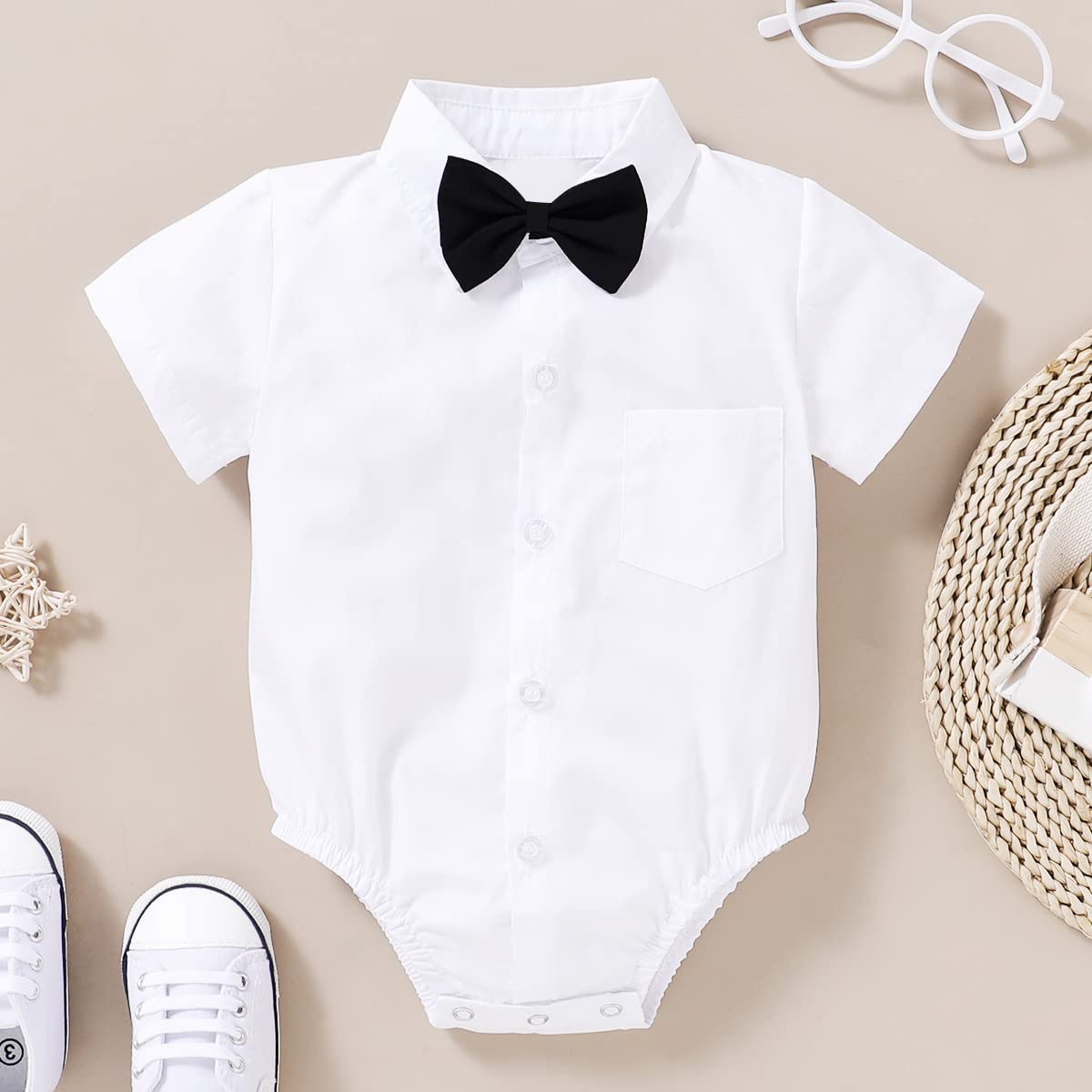 Baby Boy Solid Bowknot Romper with Tie