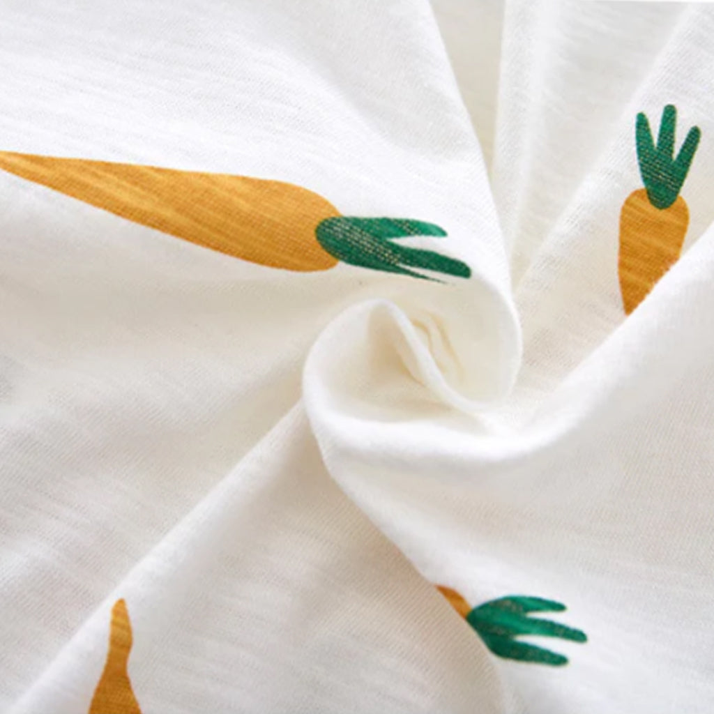 Baby Boy Sleeveless Thin Cotton Carrot Pattern Onesie