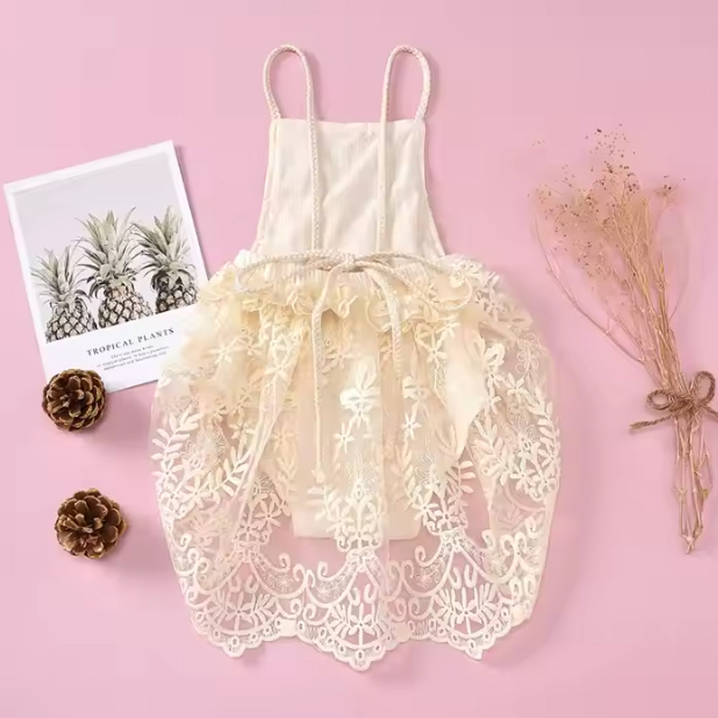Baby Girls Floral Lace and Mesh Splicing Ruffle-Sleeve Party Romper