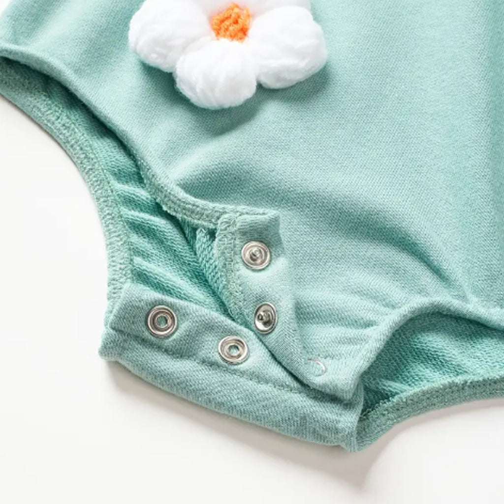 Baby Girl 3D Daisy Flower Decor Long Sleeve Romper