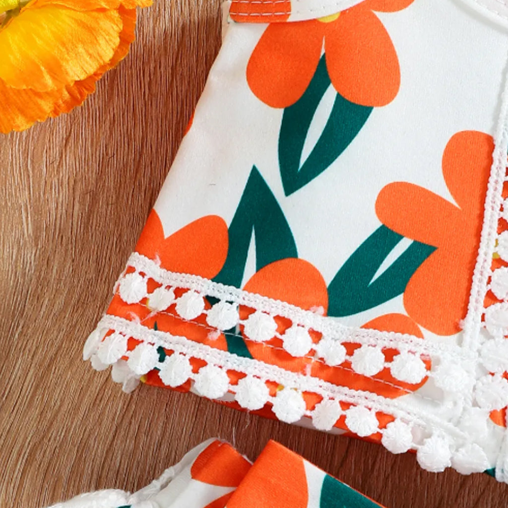 2pcs Baby Girl Floral Print Camisole Crop Top and Bowknot Hollow Out Skirt Set