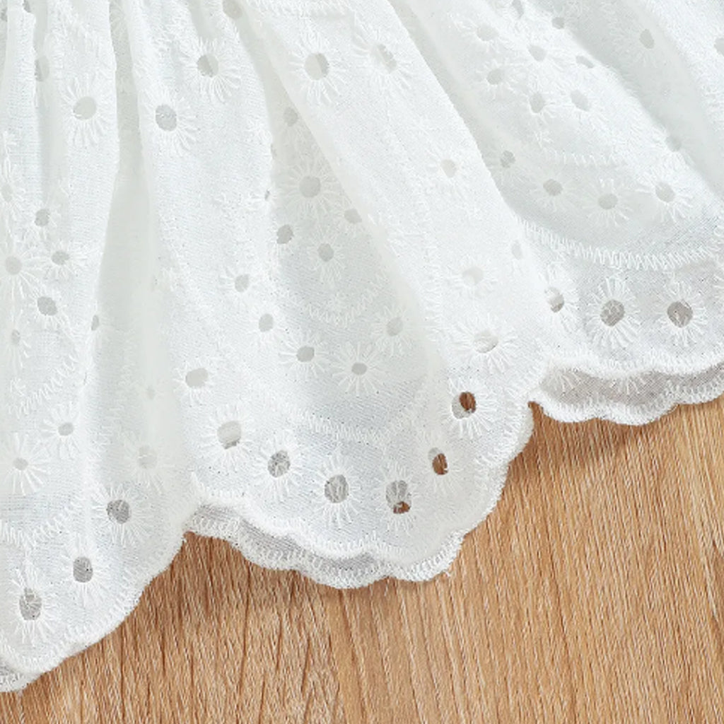 2pcs Baby Girl Floral Print Camisole Crop Top and Bowknot Hollow Out Skirt Set